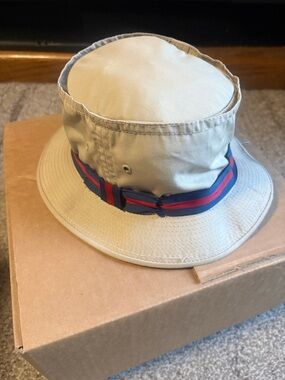 C Vintage DOBBS Fifth Avenue Khaki Bucket Hat Striped Band Made in USA Size 8